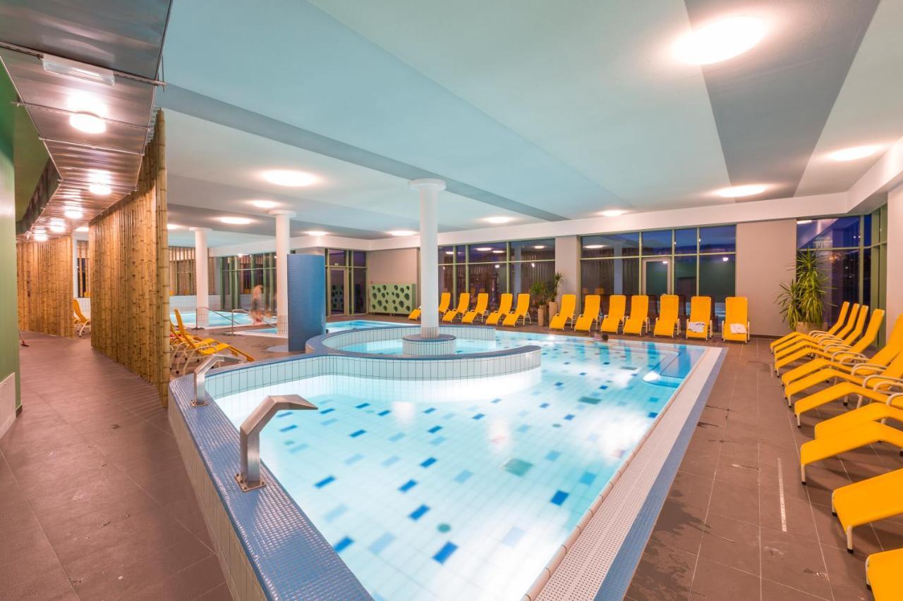 Wellness Hotel Thermal Štúrovo Eksteriør bilde