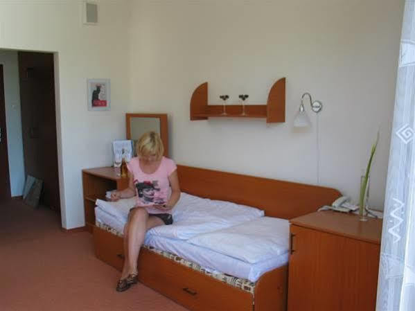 Wellness Hotel Thermal Štúrovo Eksteriør bilde