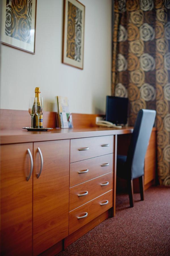 Wellness Hotel Thermal Štúrovo Eksteriør bilde