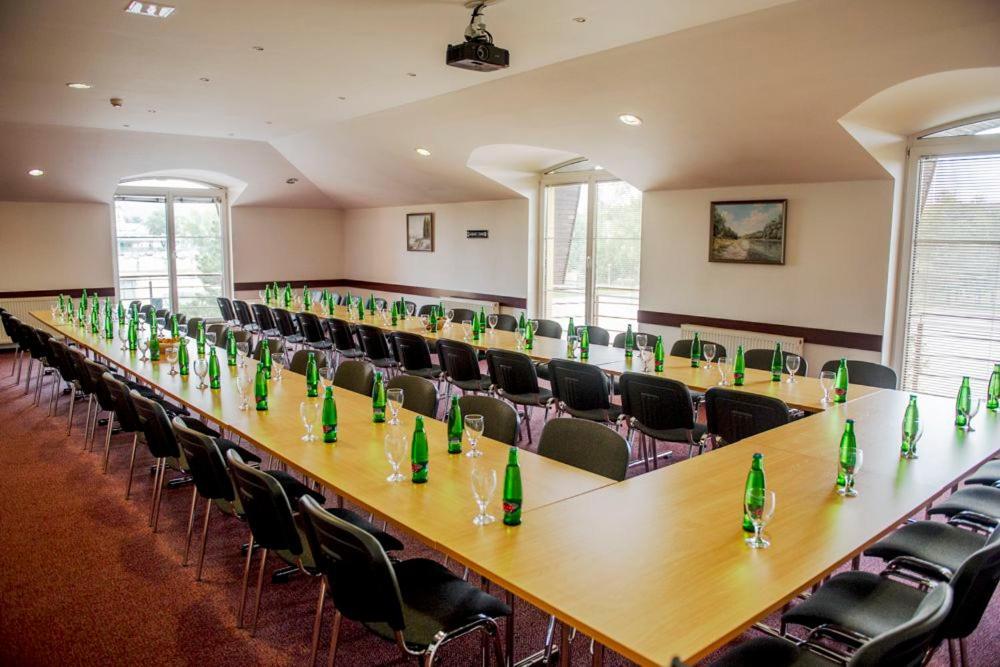 Wellness Hotel Thermal Štúrovo Eksteriør bilde